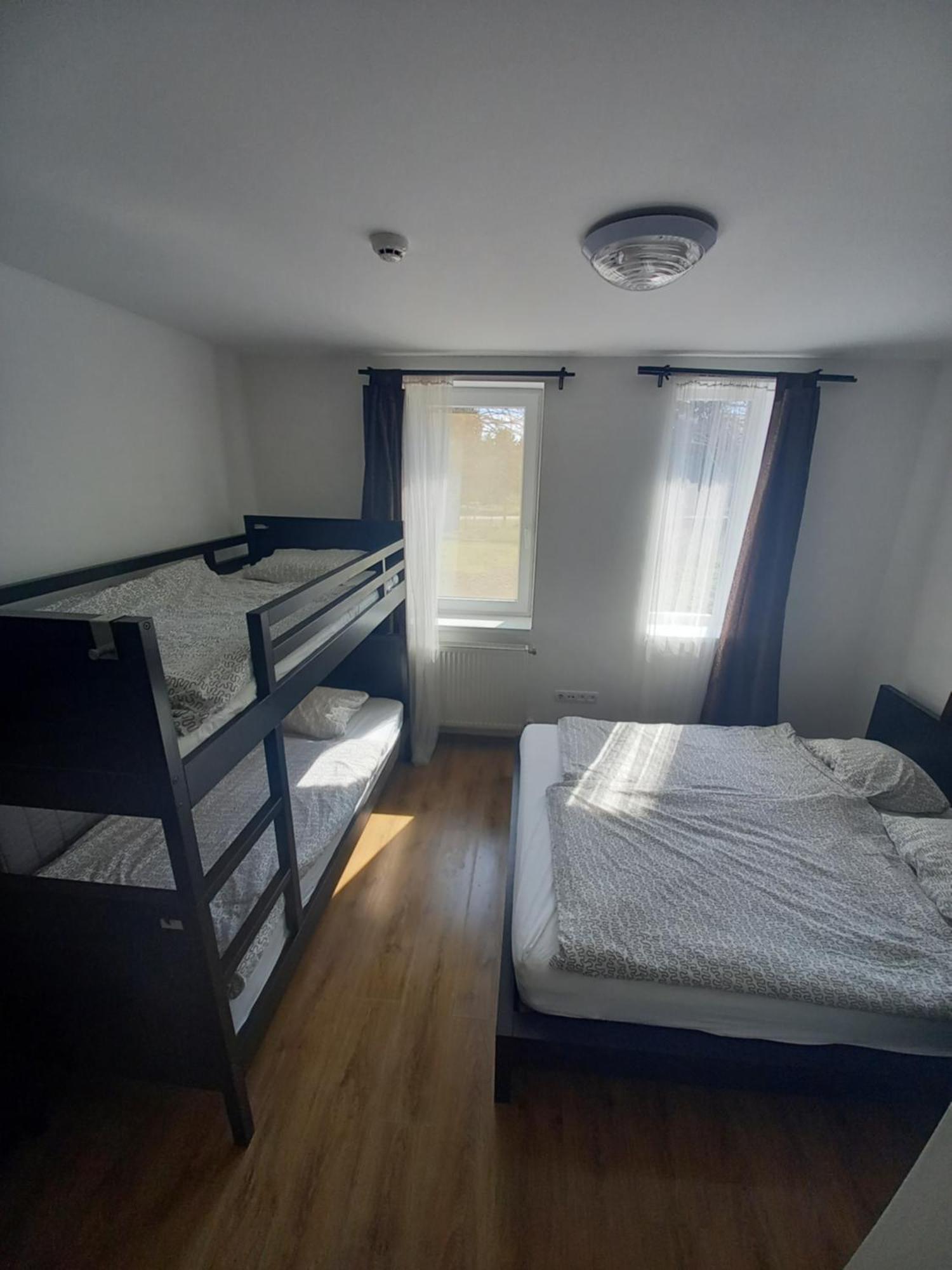 Horpacsi Europa Piheno Koezpont Hotel ภายนอก รูปภาพ
