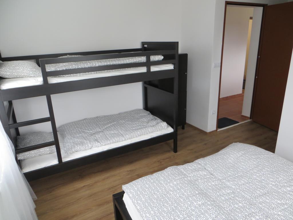 Horpacsi Europa Piheno Koezpont Hotel ภายนอก รูปภาพ